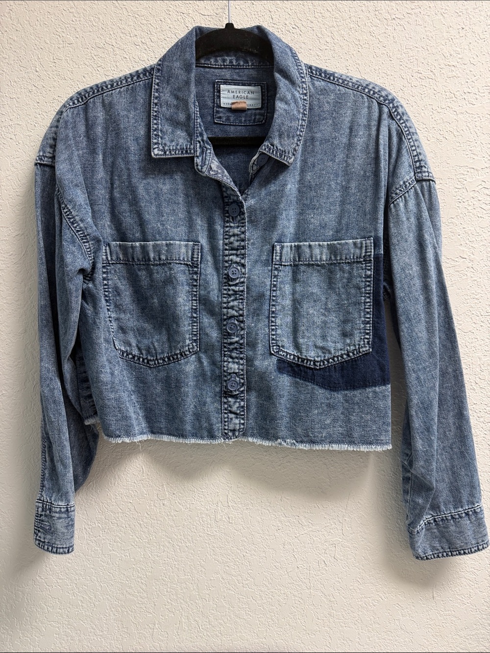 American Eagle Cropped Denim Button-Up Jacket - Light Blue XS/S Oversized